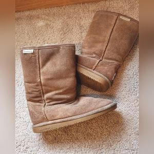 BearPaw Brown Suede Boots Mid-Calf